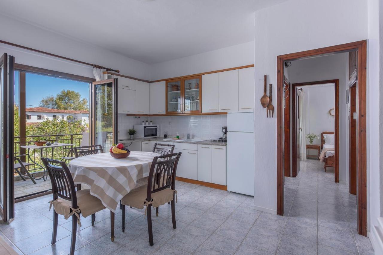Appartement Blooming Memories à Vourvourou Extérieur photo